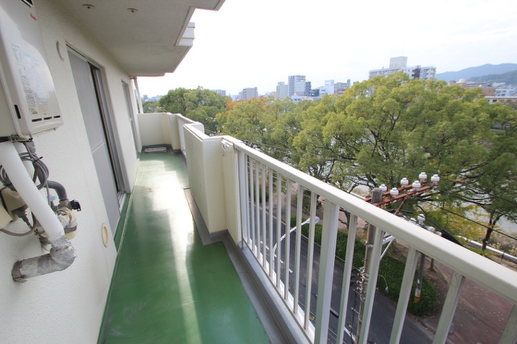 (7/30) バルコニー (7/30) バルコニー