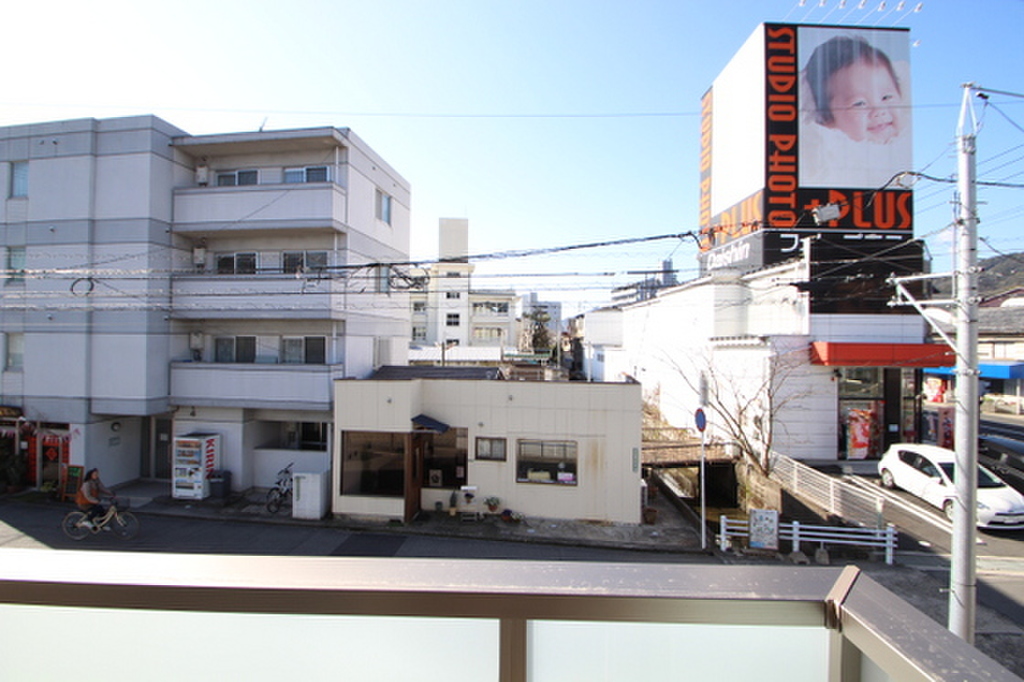 (10/23) 眺望 (10/23) 眺望