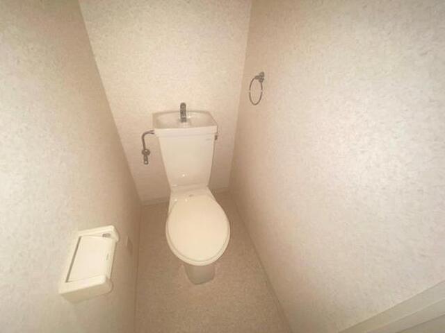 メゾン山肩