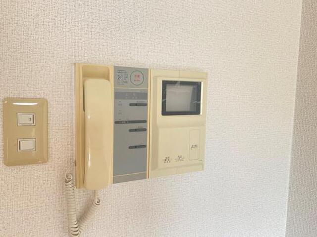 メゾン山肩