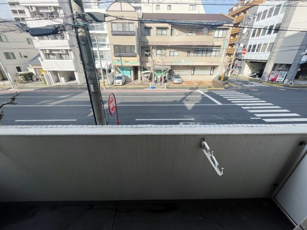 (11/19) バルコニー (11/19) バルコニー