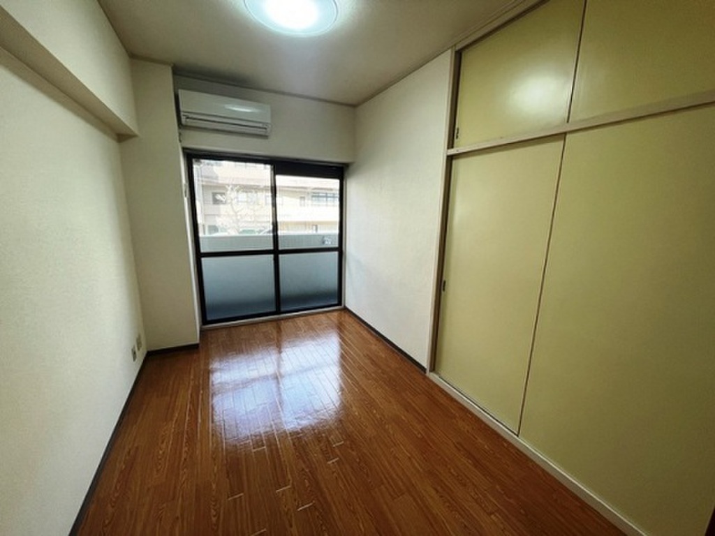 (2/19) 居室・リビング (2/19) 居室・リビング