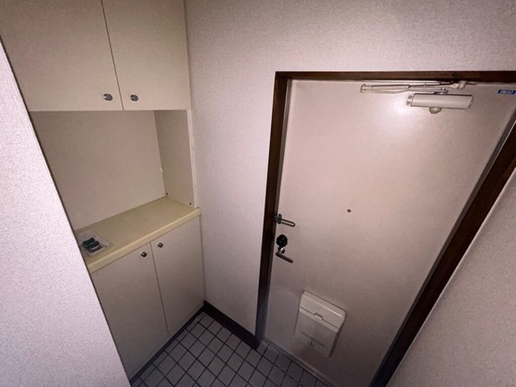 (9/23) 玄関 (9/23) 玄関