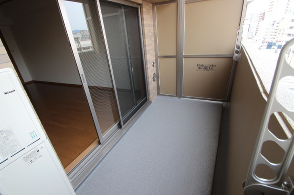 (23/38) バルコニー