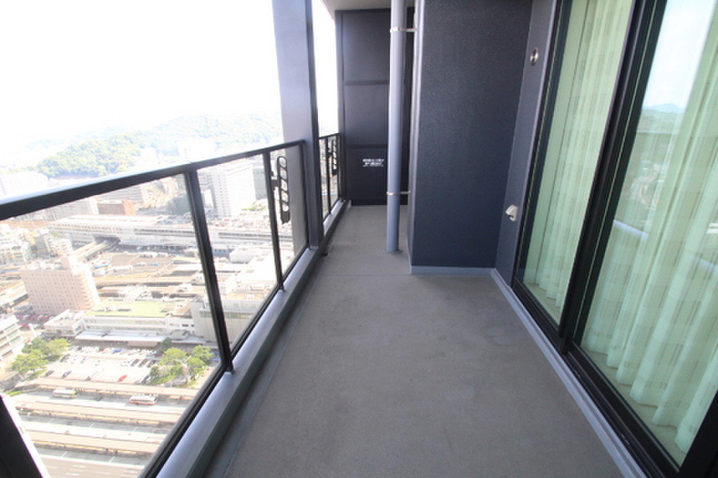 (9/22) バルコニー