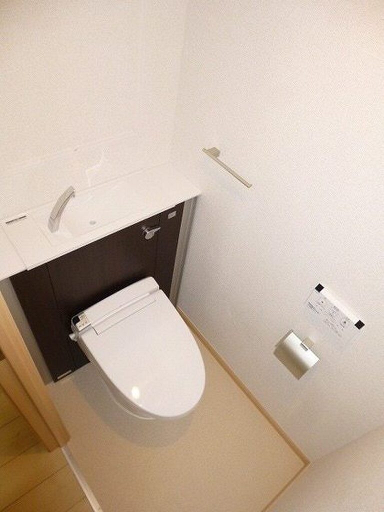 (5/23) トイレ (5/23) トイレ