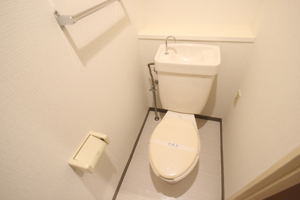 (5/25) トイレ (5/25) トイレ