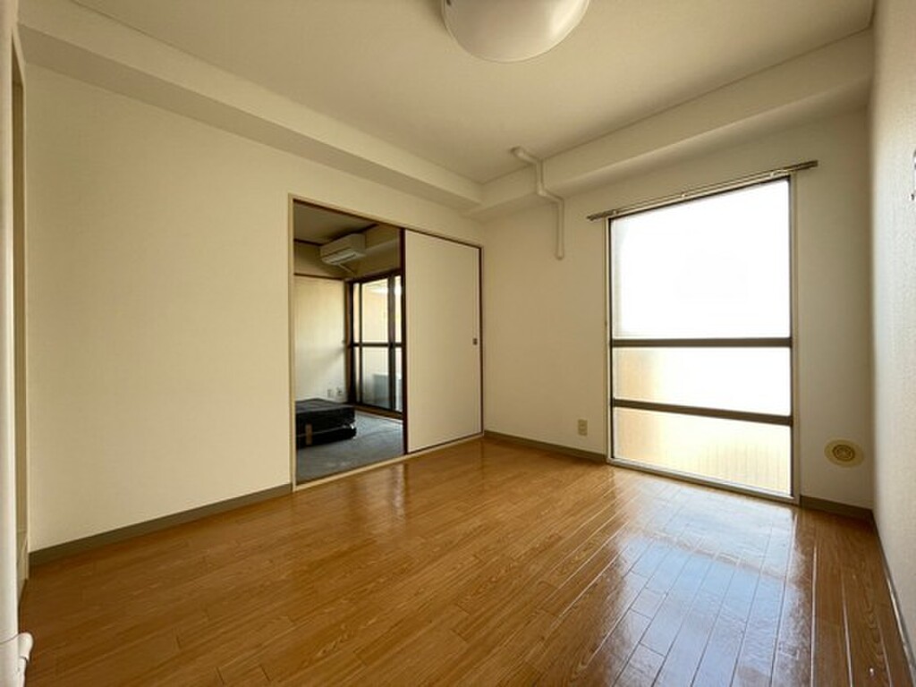 (6/26) 居室・リビング (6/26) 居室・リビング