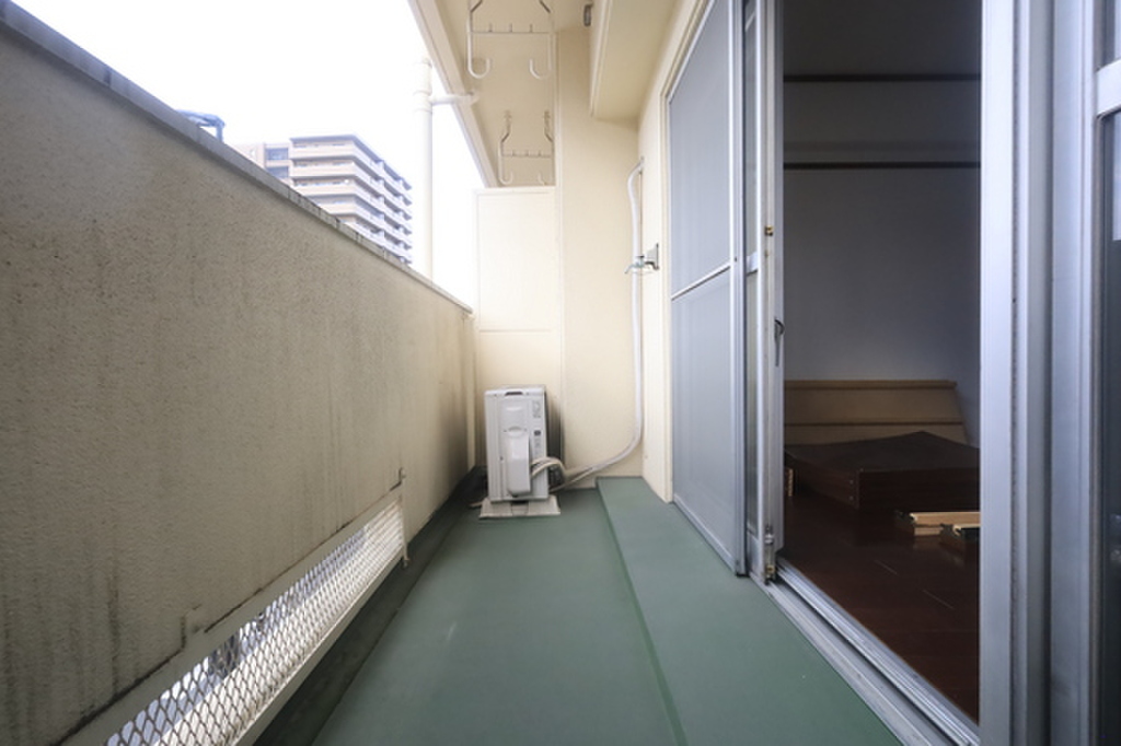 (12/22) バルコニー (12/22) バルコニー