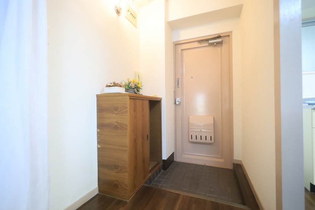 (7/22) 玄関 (7/22) 玄関