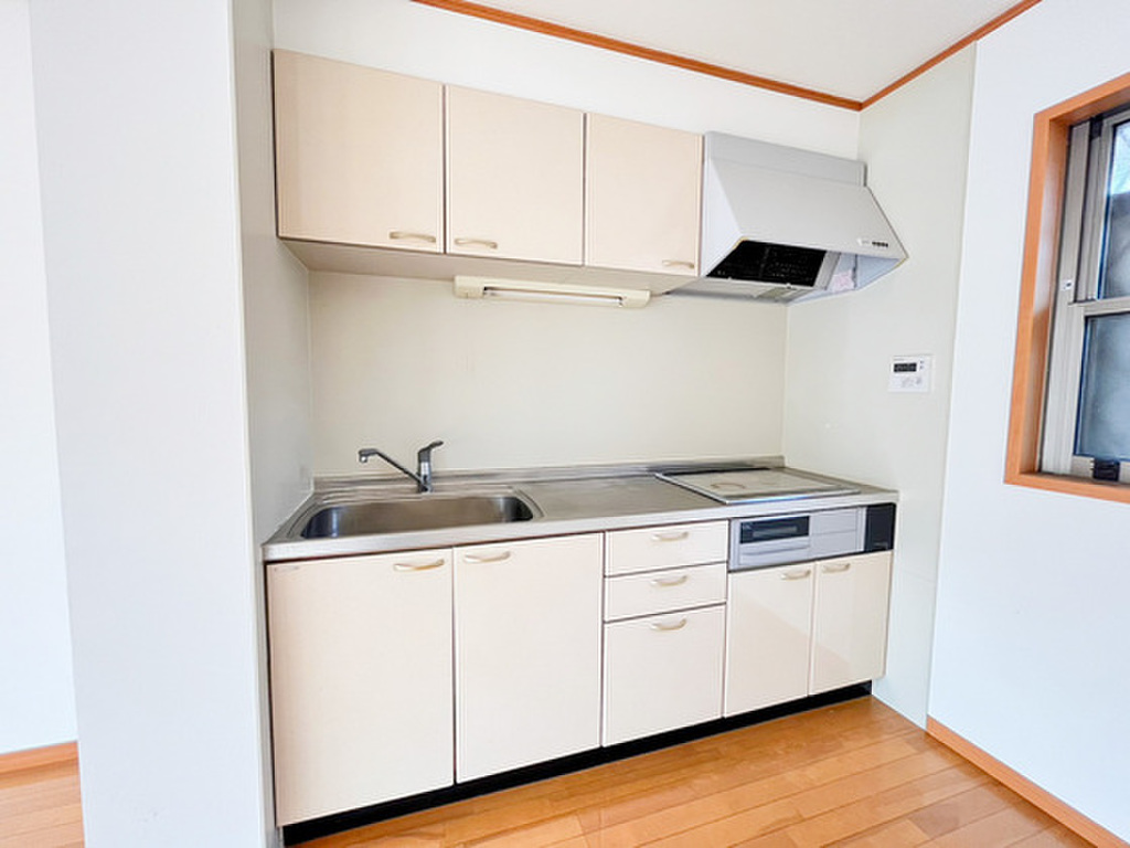 (13/28) キッチン