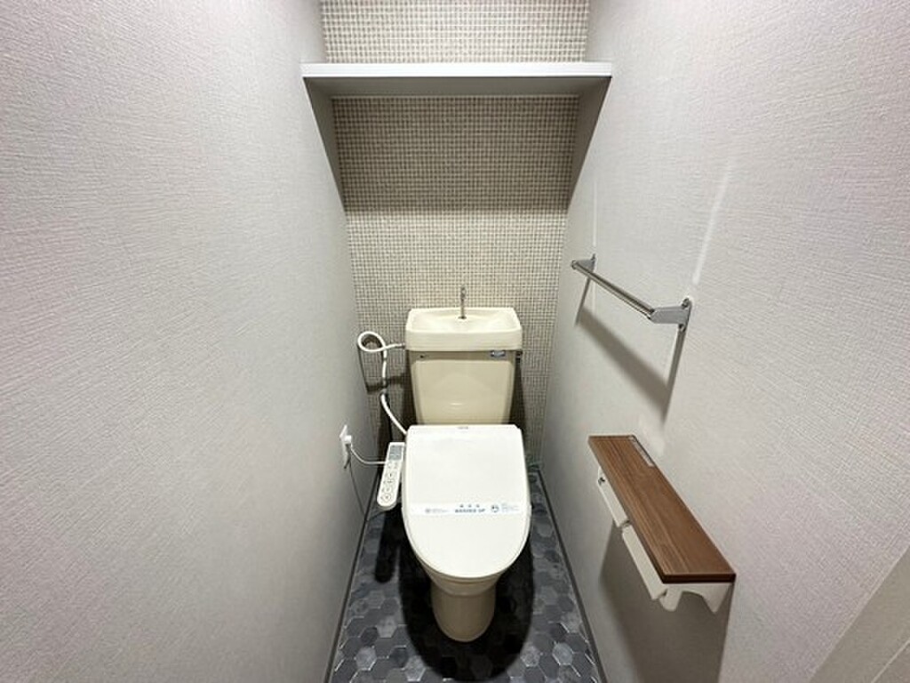 (8/23) トイレ (8/23) トイレ