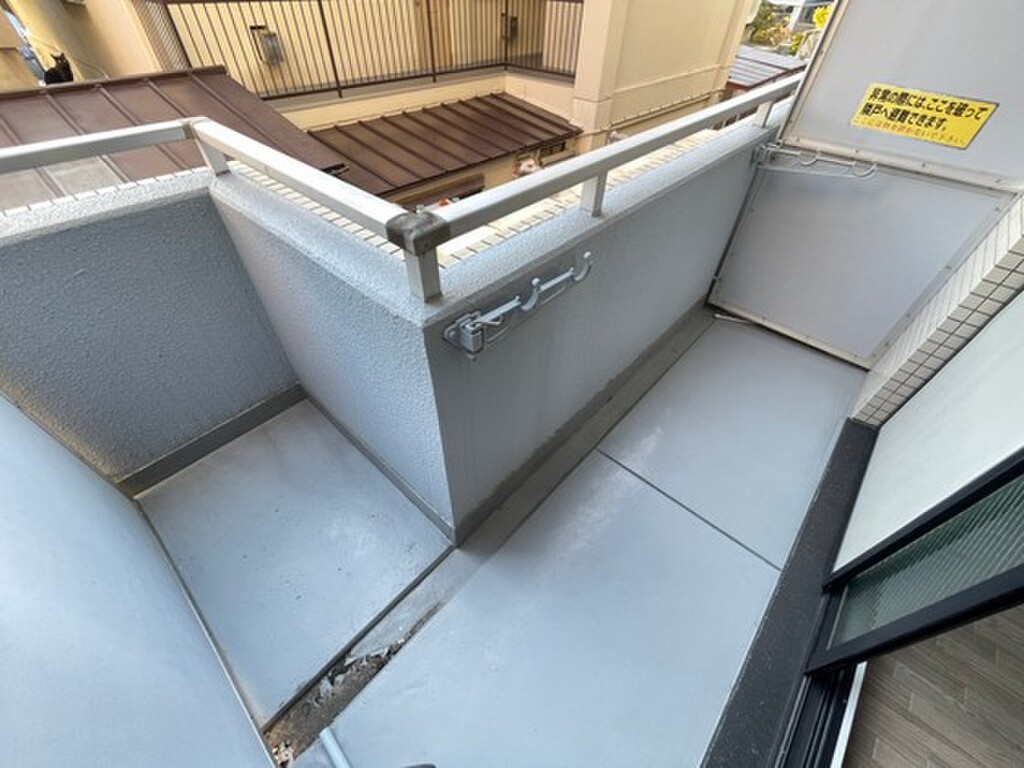 (12/25) バルコニー