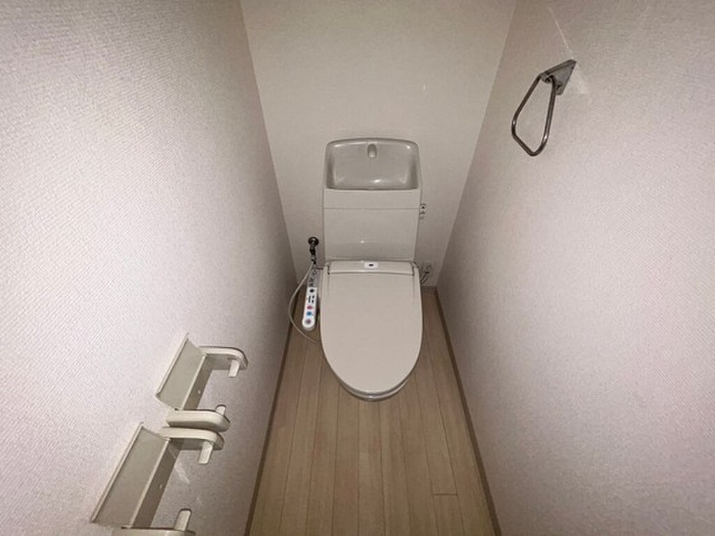 (8/24) トイレ (8/24) トイレ