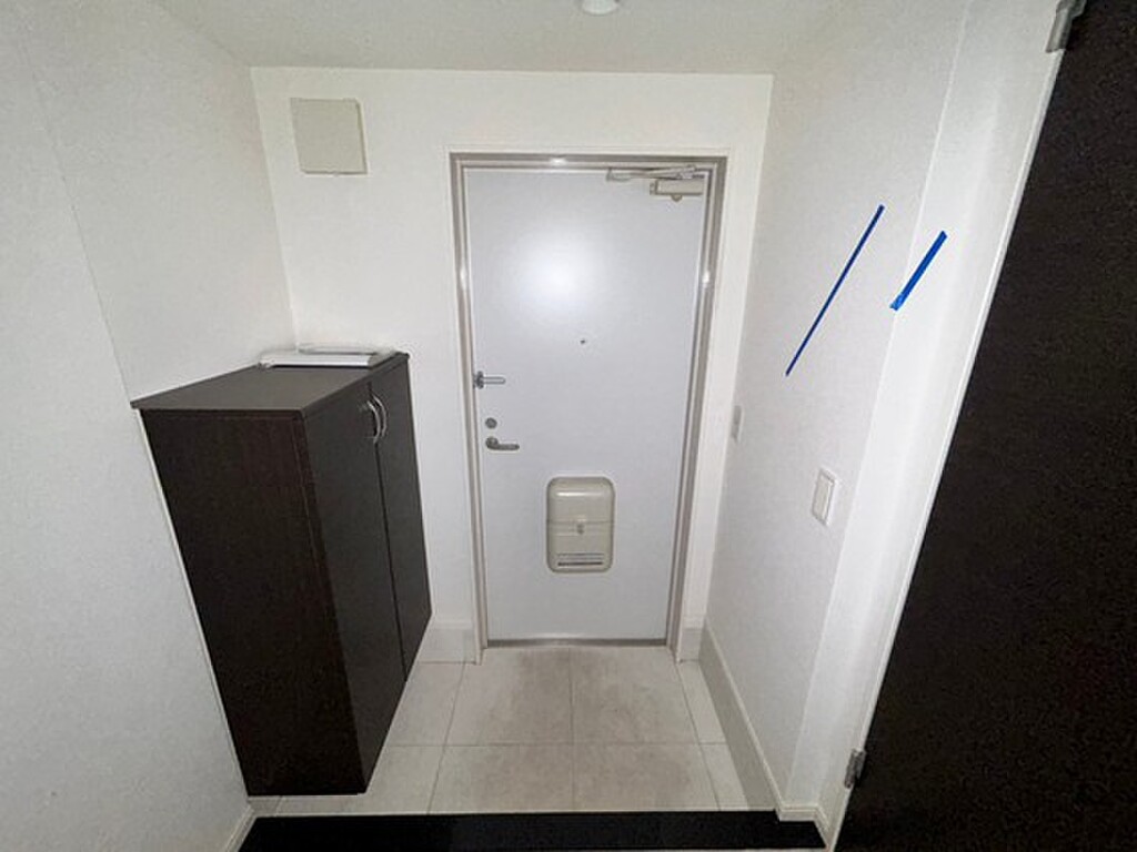 (12/24) 玄関 (12/24) 玄関