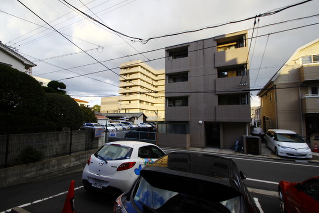 (9/34) 別のお部屋の写真になります。