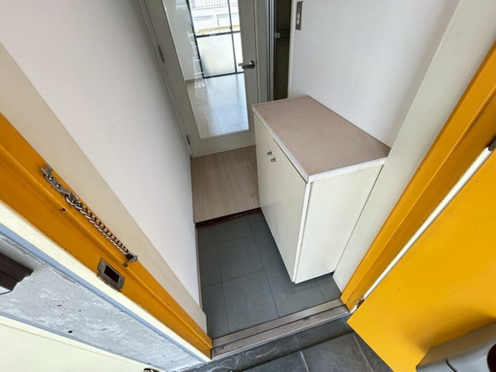 (11/22) 玄関 (11/22) 玄関