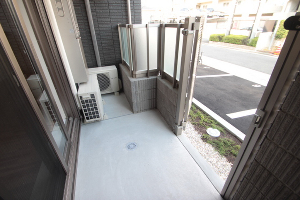 (12/24) バルコニー (12/24) バルコニー