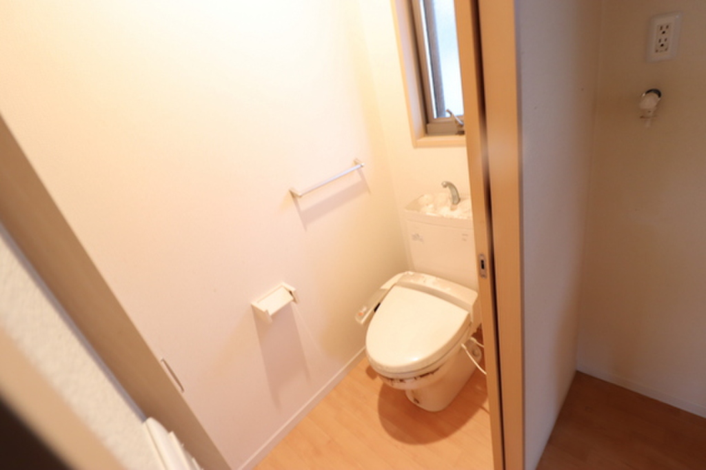 (5/18) トイレ (5/18) トイレ