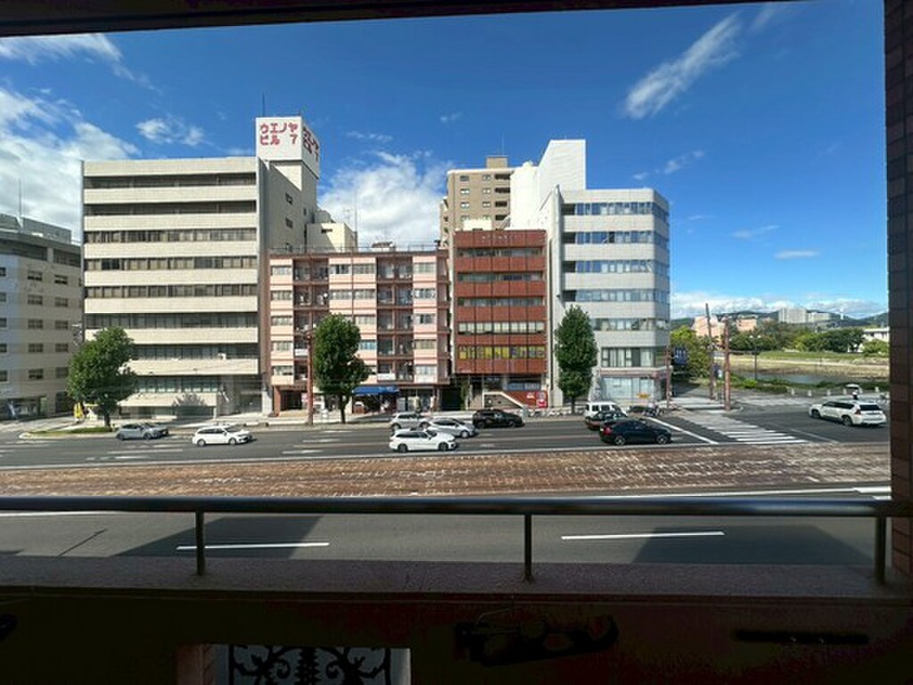 (10/24) 眺望 (10/24) 眺望