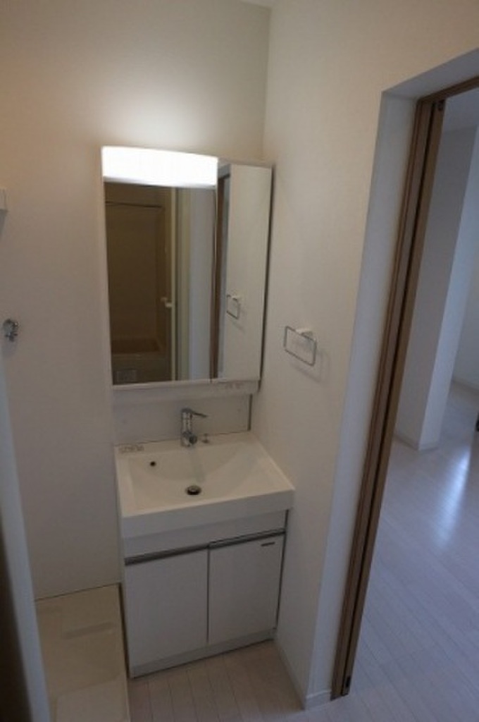 (6/18) 洗面所 (6/18) 洗面所