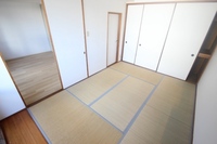 ※別室の写真を使用しております※