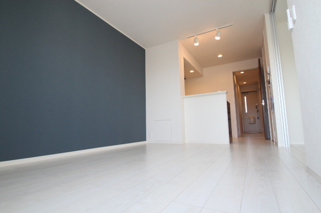 (2/24) 居室・リビング (2/24) 居室・リビング