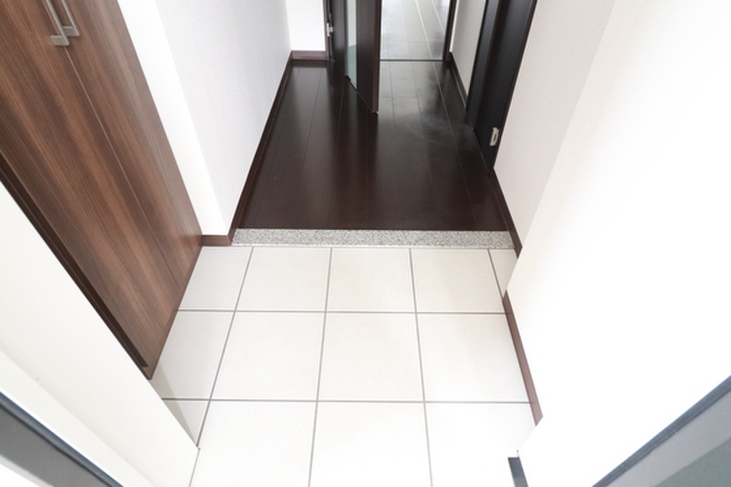 (13/22) ※別号室の写真です