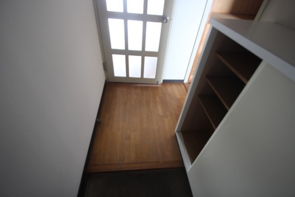 (17/28) 玄関 (17/28) 玄関