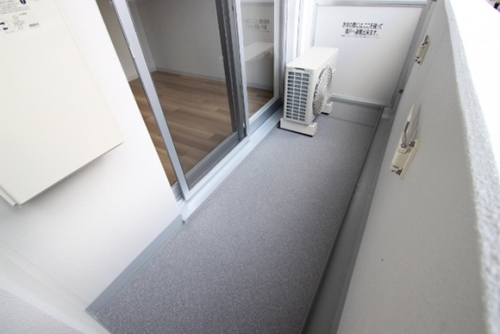 (12/23) ※別室の写真です