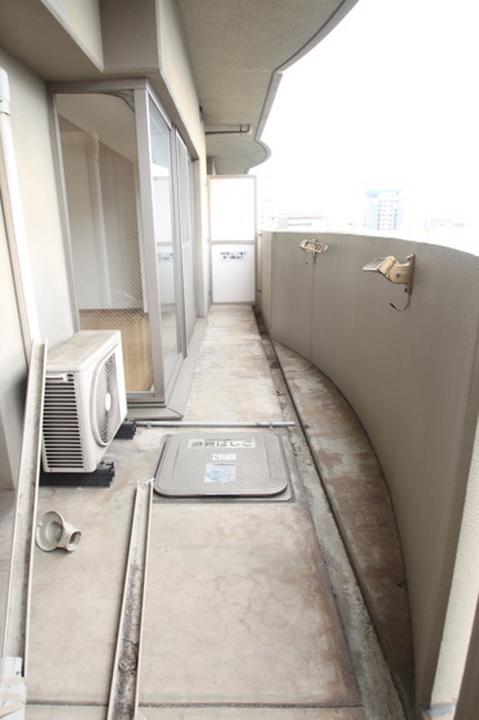 (8/20) バルコニー