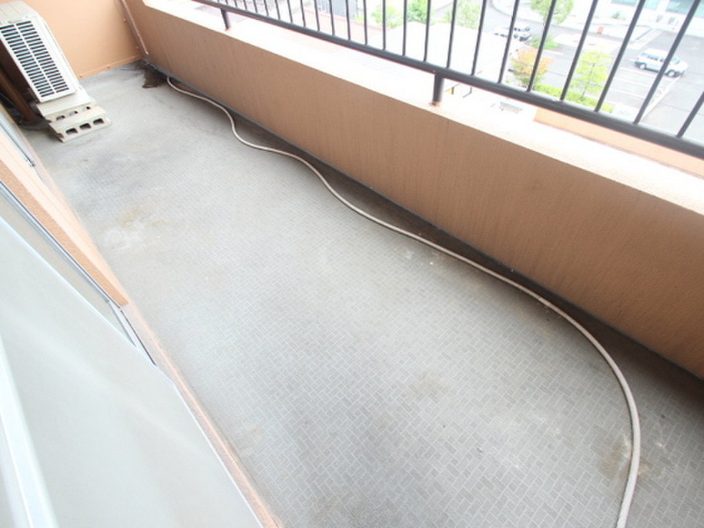 (12/23) バルコニー (12/23) バルコニー