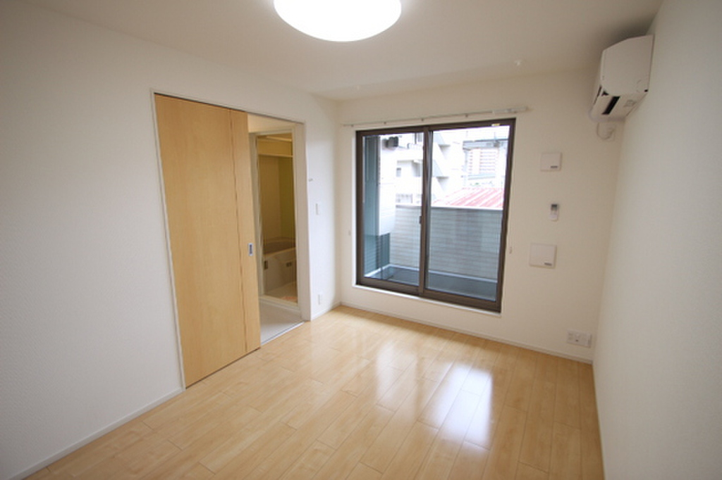 (16/22) 居室・リビング