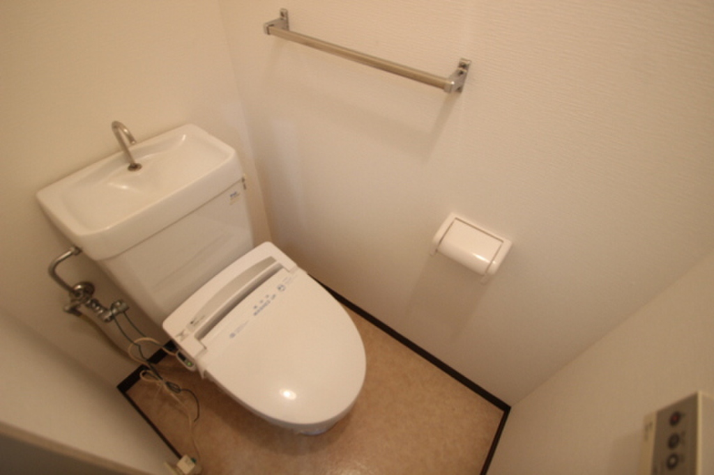 (5/21) トイレ (5/21) トイレ