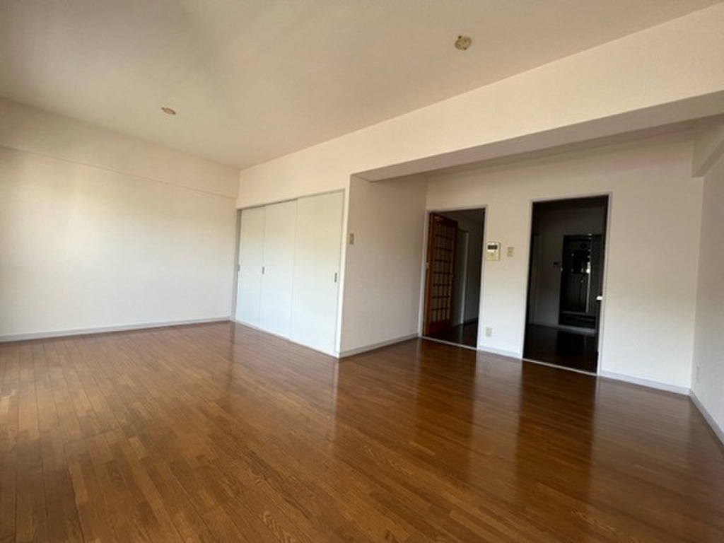 (5/21) 居室・リビング (5/21) 居室・リビング