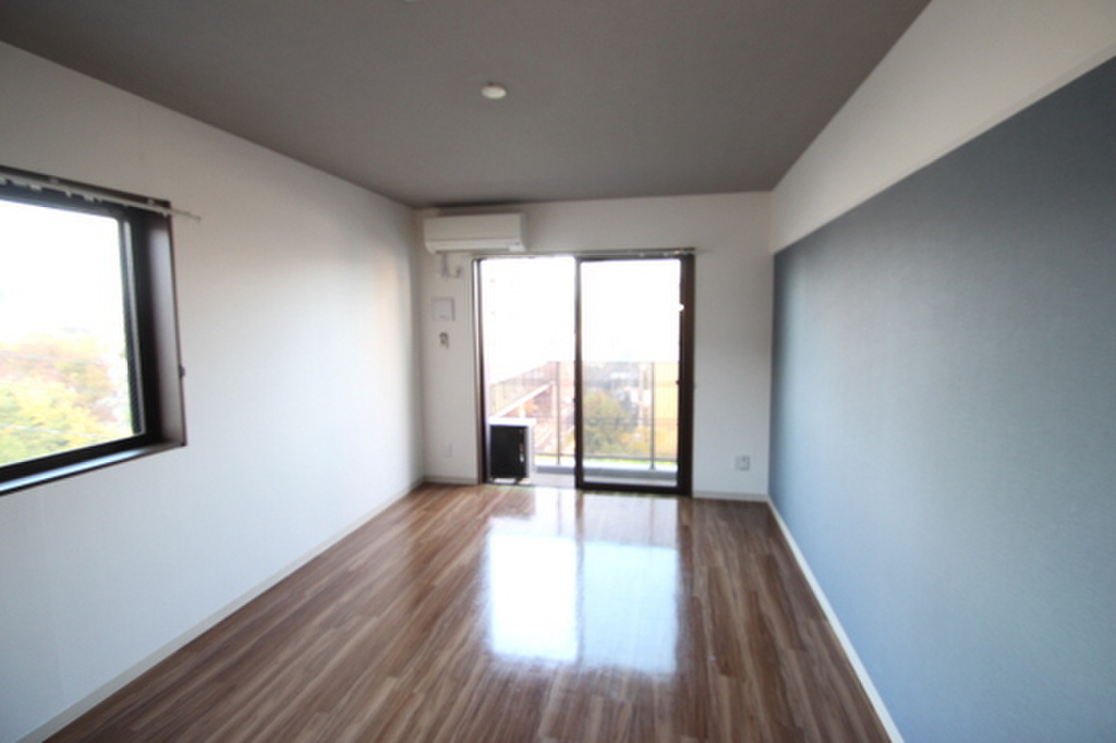 (6/18) 居室・リビング (6/18) 居室・リビング