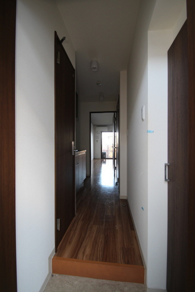 (13/18) 玄関 (13/18) 玄関