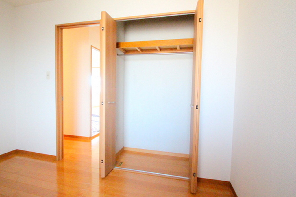 (19/24) ※退去前のため、他号室の参考写真です。