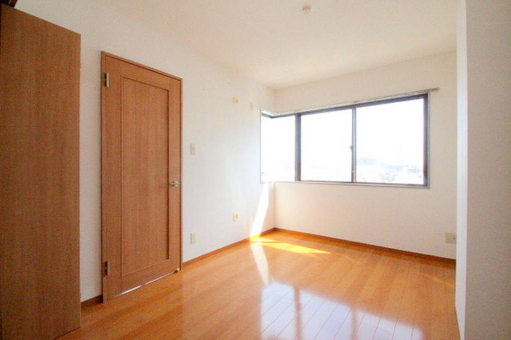 (6/24) ※退去前のため、他号室の参考写真です。