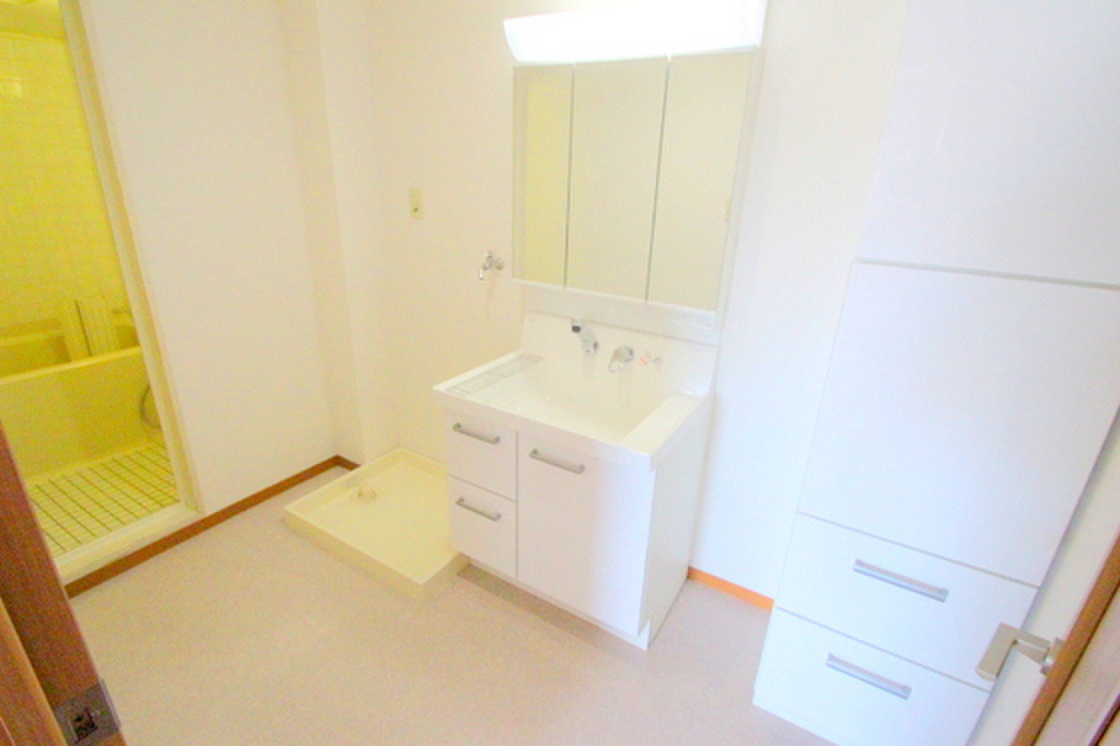 (7/24) ※退去前のため、他号室の参考写真です。