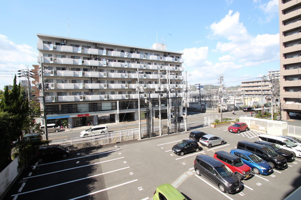 (19/22) 眺望 (19/22) 眺望