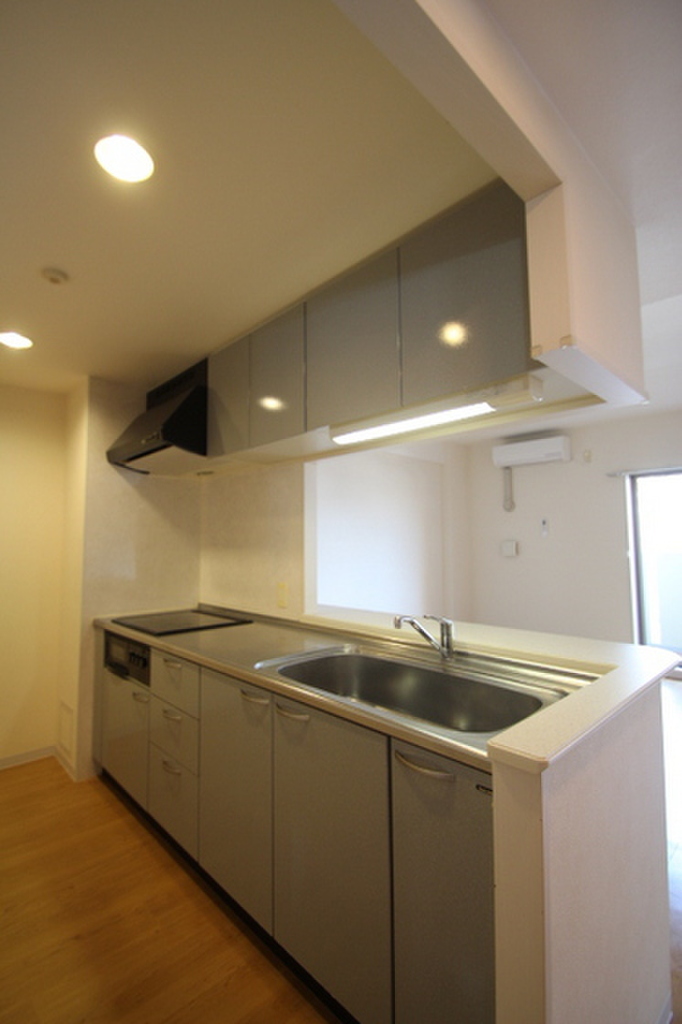 (5/22) キッチン (5/22) キッチン