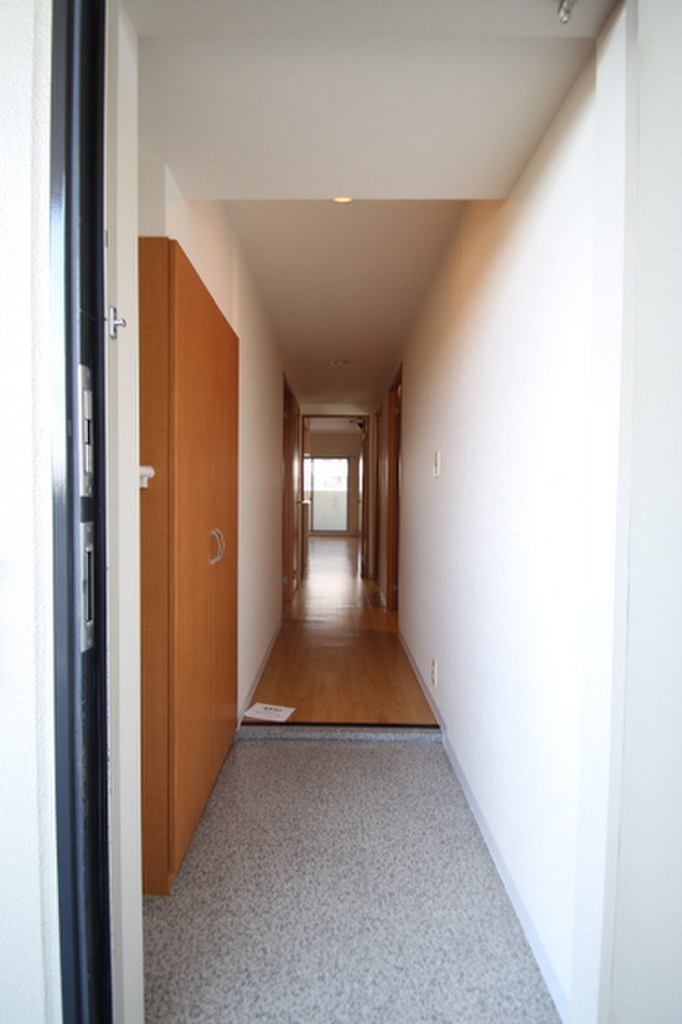 (10/22) 玄関 (10/22) 玄関