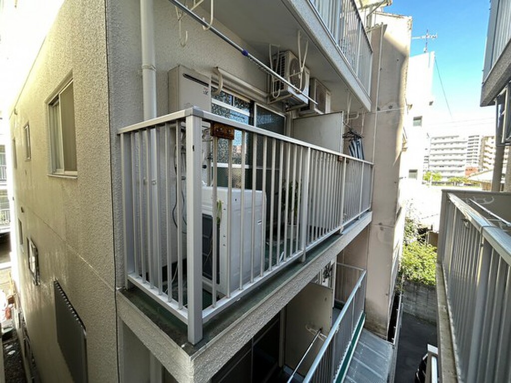 (13/23) 眺望 (13/23) 眺望