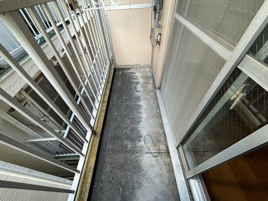 (9/23) バルコニー (9/23) バルコニー