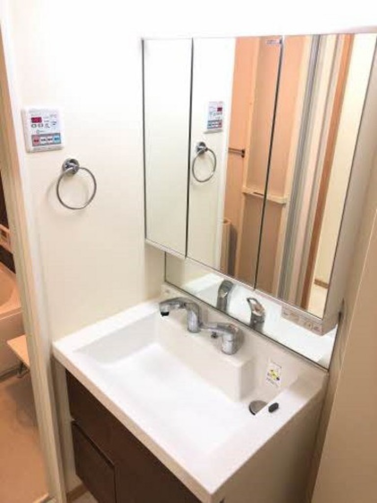 (15/16) 洗面所 (15/16) 洗面所