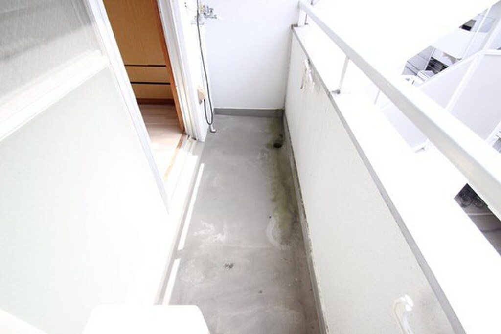 (8/22) バルコニー (8/22) バルコニー