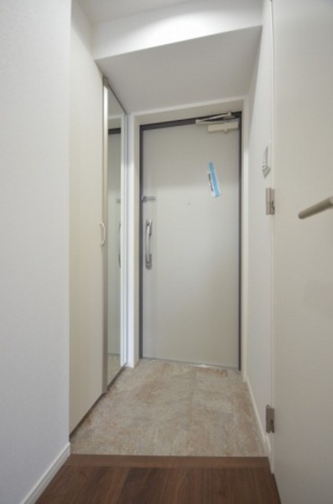 (7/23) 玄関 (7/23) 玄関