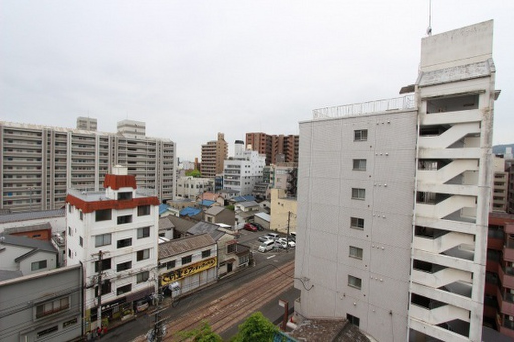 (13/23) 眺望 (13/23) 眺望