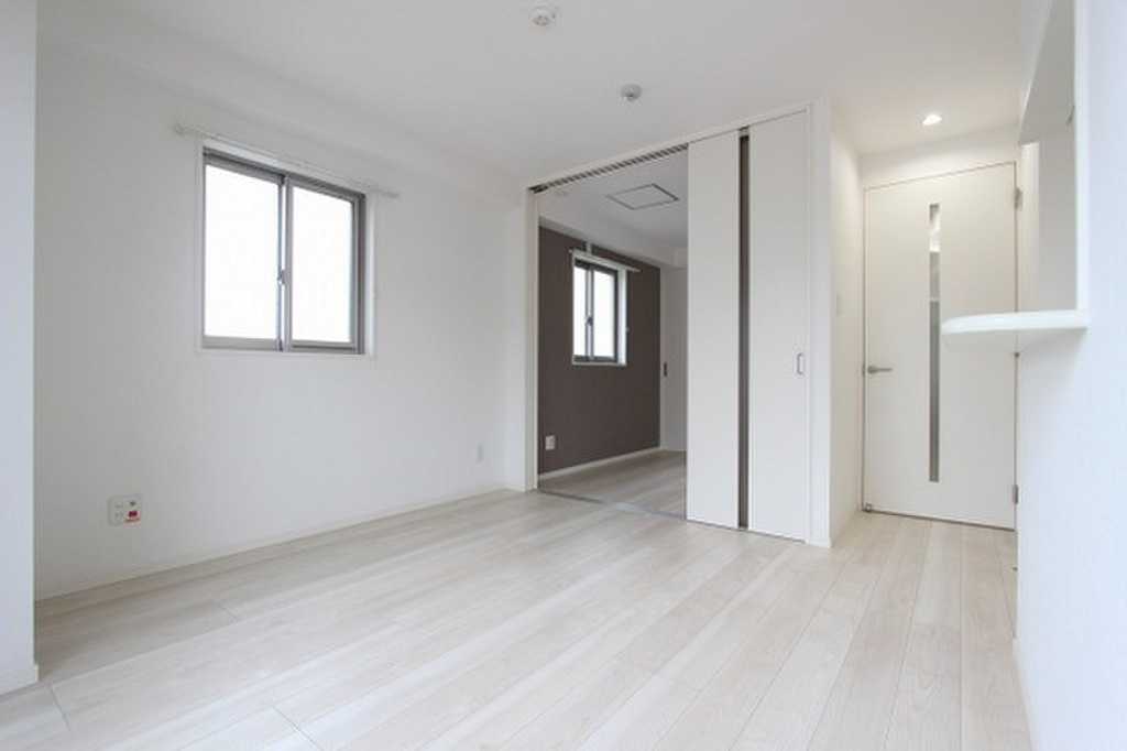 (2/23) 居室・リビング (2/23) 居室・リビング